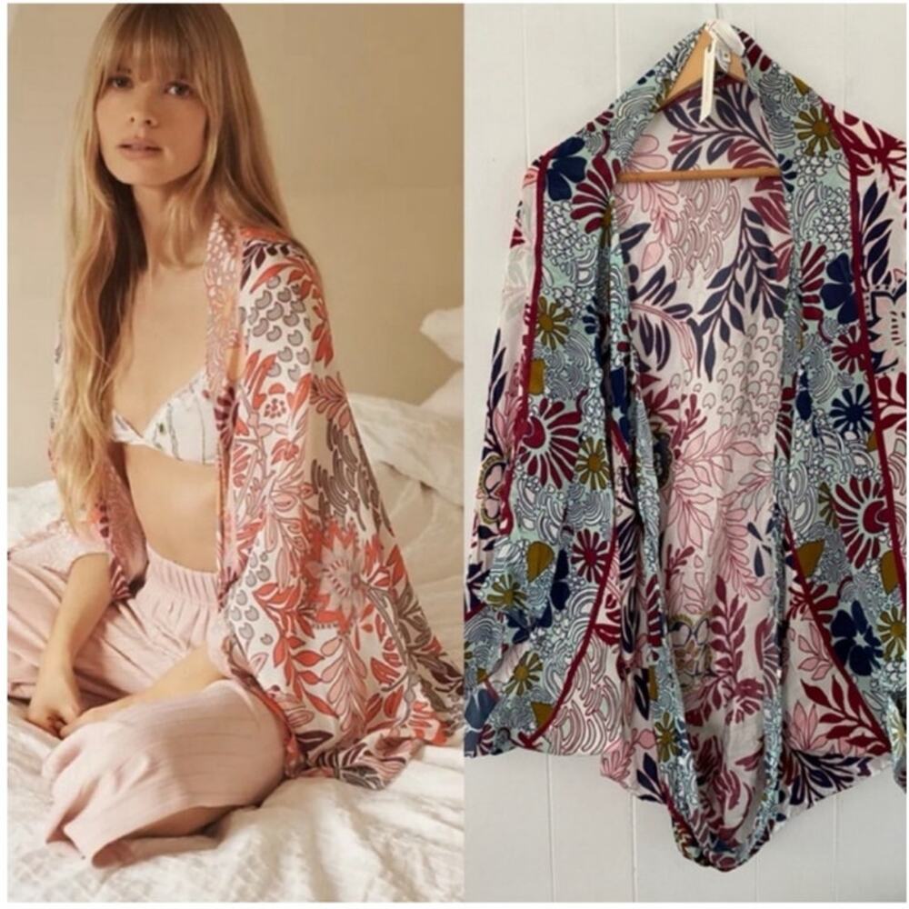 NWT Anthropologie Women One Size Larissa Floral Cocoon Kimono Boho Beachy Shawl